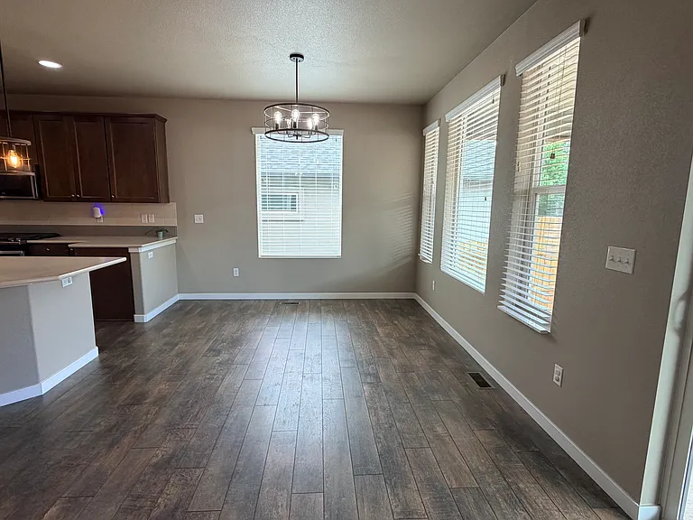 2598 Hannah Ridge Dr — Photo 6