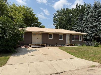 202 Maple Ave S, Maple Lake, MN, 55358