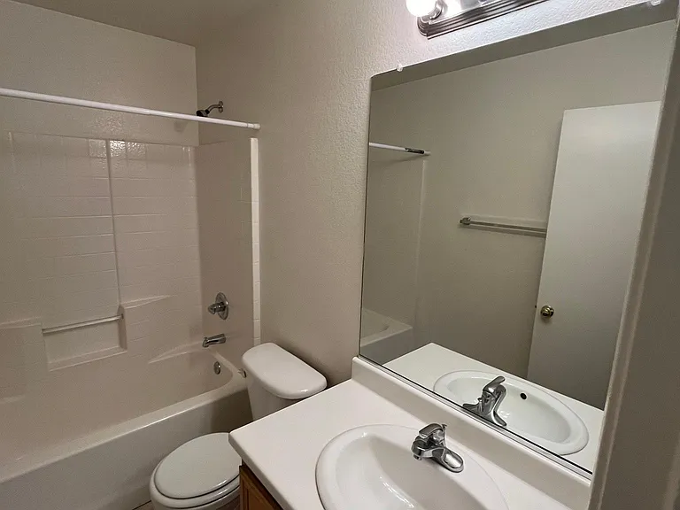 1265 Orchard View St — Photo 10