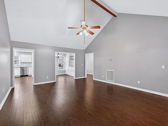 4th image of 217 Timberlake Dr