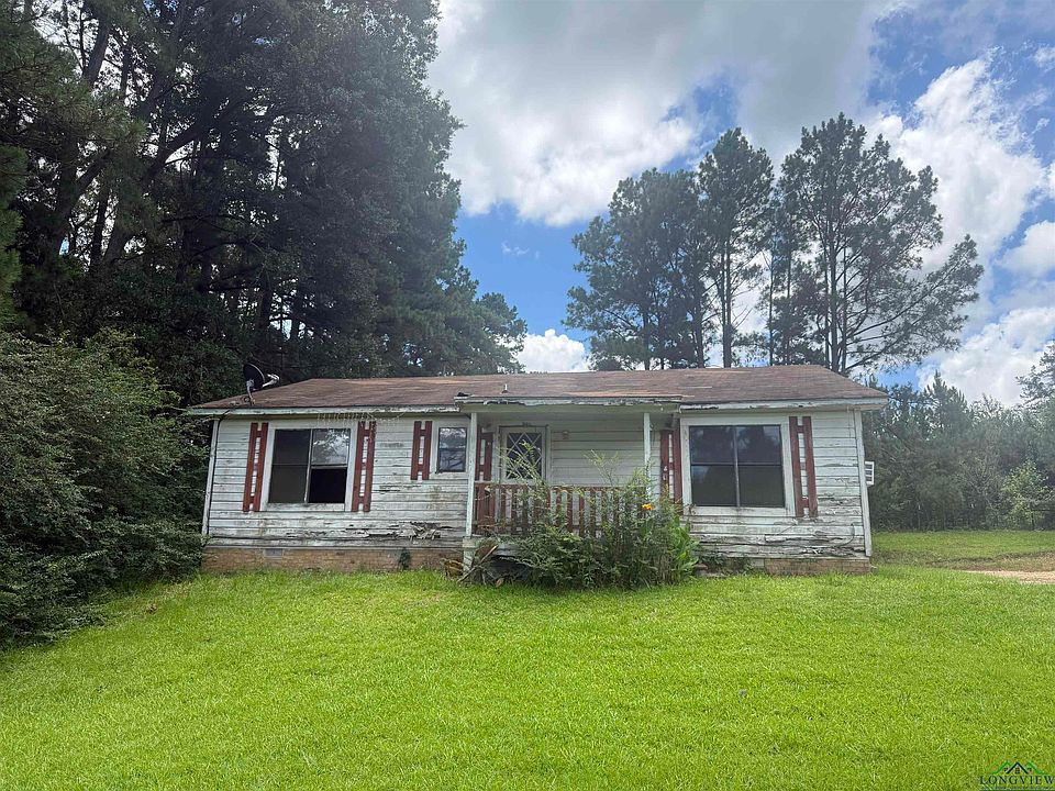 1st image of 704 Sunset Dr