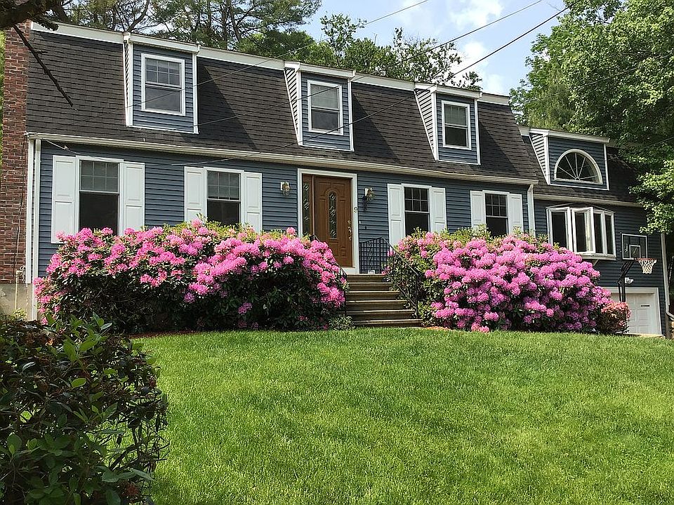 2nd image of 9 Forest Rd