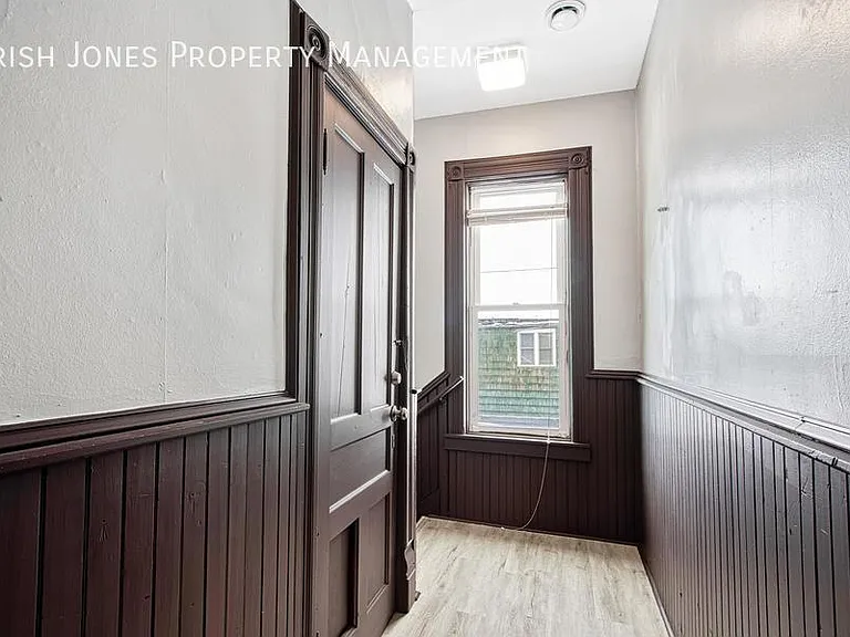 1305 Bailey Ave #UPPER FRONT — Photo 14
