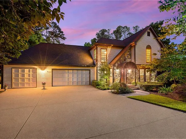 3026 Coach Ln, Marietta, GA 30062