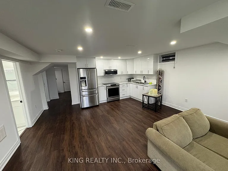 83 Atlantis Dr — Photo 10