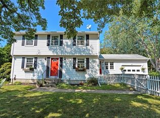 10 Laurel Ln, Warren, RI 02885