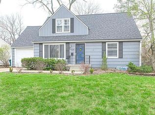 7225 Linden St, Prairie Village, KS 66208