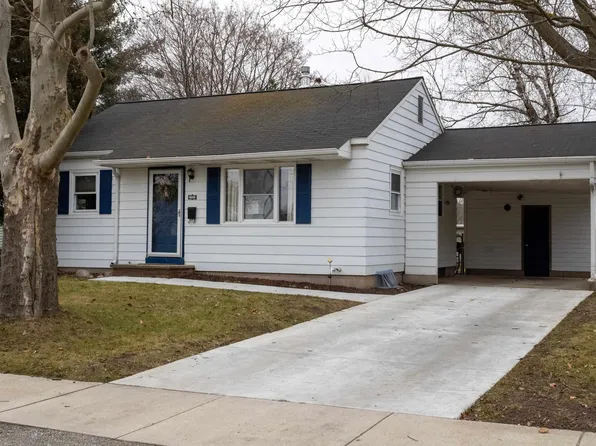 1023 S Anna St, Mount Pleasant, MI 48858