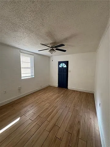 2325 Wilton St #A — Photo 6