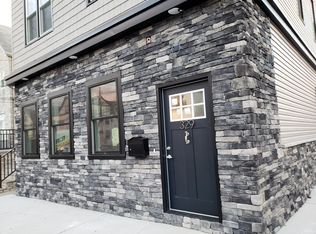 329 Avenue A APT 1, Bayonne, NJ 07002
