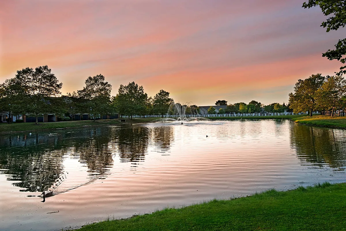 Pond - Heritage Green