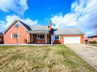 468 Sycamore Dr, Campbell, OH