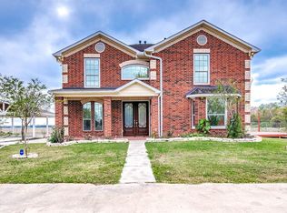 902 Airline S, Rosharon, TX 77583