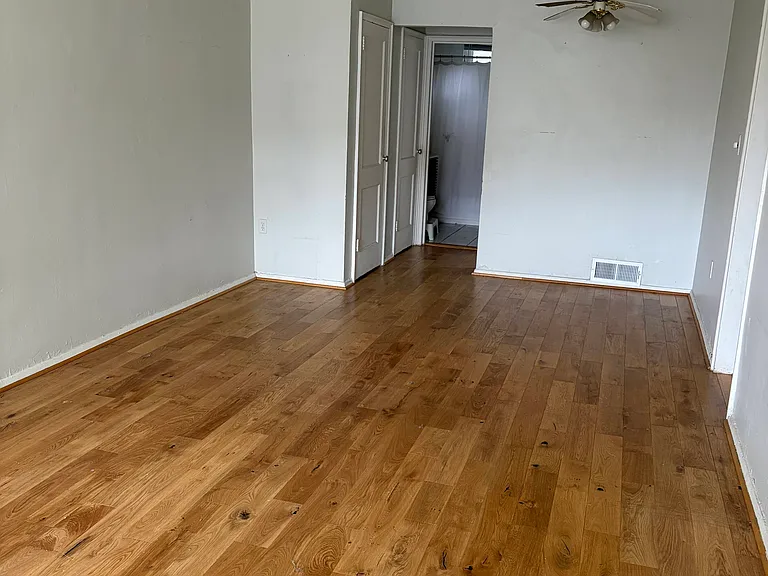 107 Victor St NE #1 — Photo 4