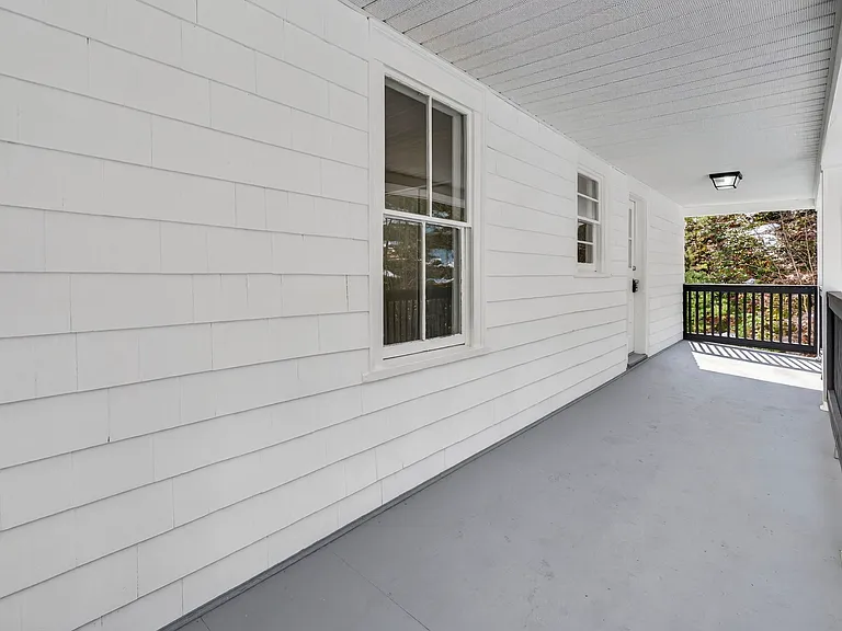 318 Charles St #2 — Photo 26