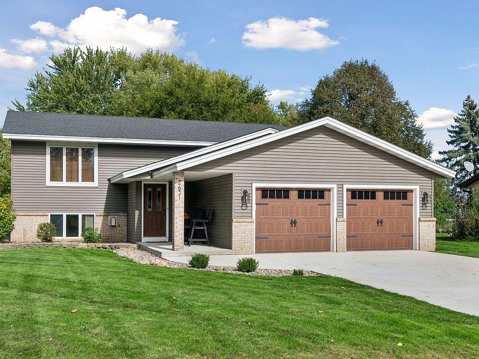 1st image of 2621 Emerald Ln