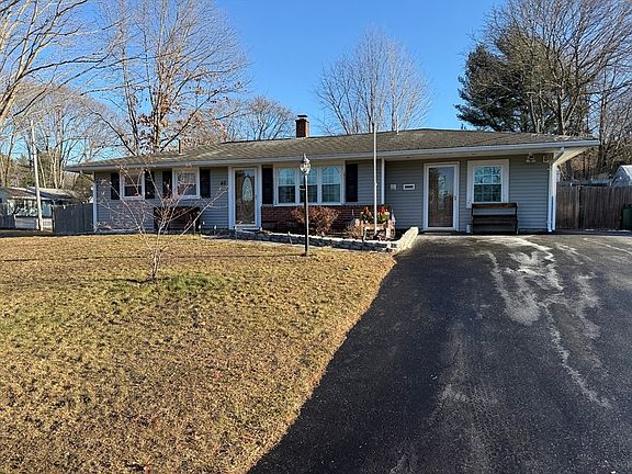 2nd image of 45 Braintree Ave