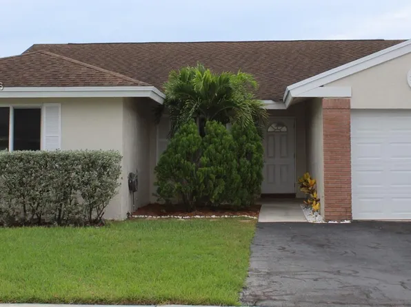 681 Pine Ridge Ter, Davie, FL 33325