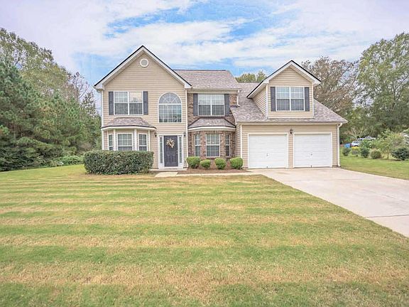 3rd image of 105 Hanes Creek Dr