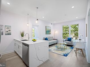 1019 17th Pl NE #302, Washington, DC 20002