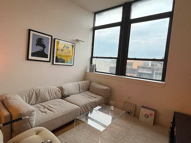 17 Monitor St #4R — Photo 8