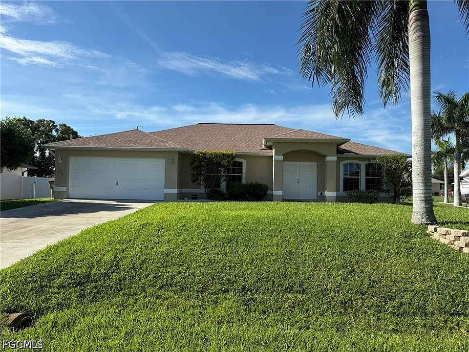 1306 SW 35th Ter