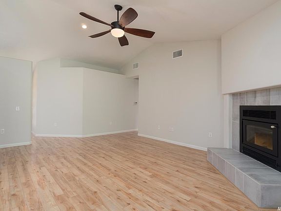 4th image of 3309 Fairway Dr