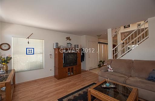 4th image of 692 Ambling Gait Ave