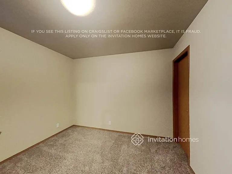1615 203rd Street Ct E — Photo 16