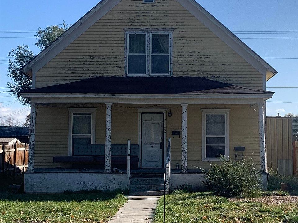 1st image of 512 Blue Lakes Blvd