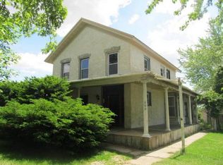 200 E Cordelia St, Fox Lake, WI 53933