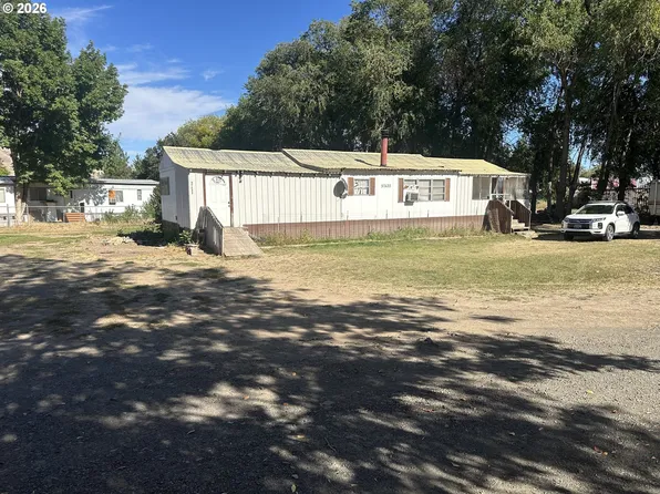 57633 Tygh Valley Rd, Tygh Valley, OR 97063