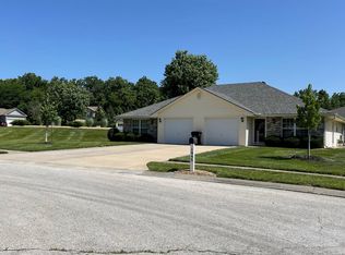 522 NW Mill Ct #522, Blue Springs, MO 64015