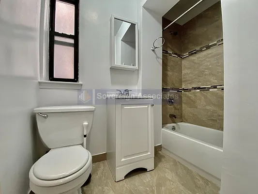 Rented by Sovereign Associates | media 12