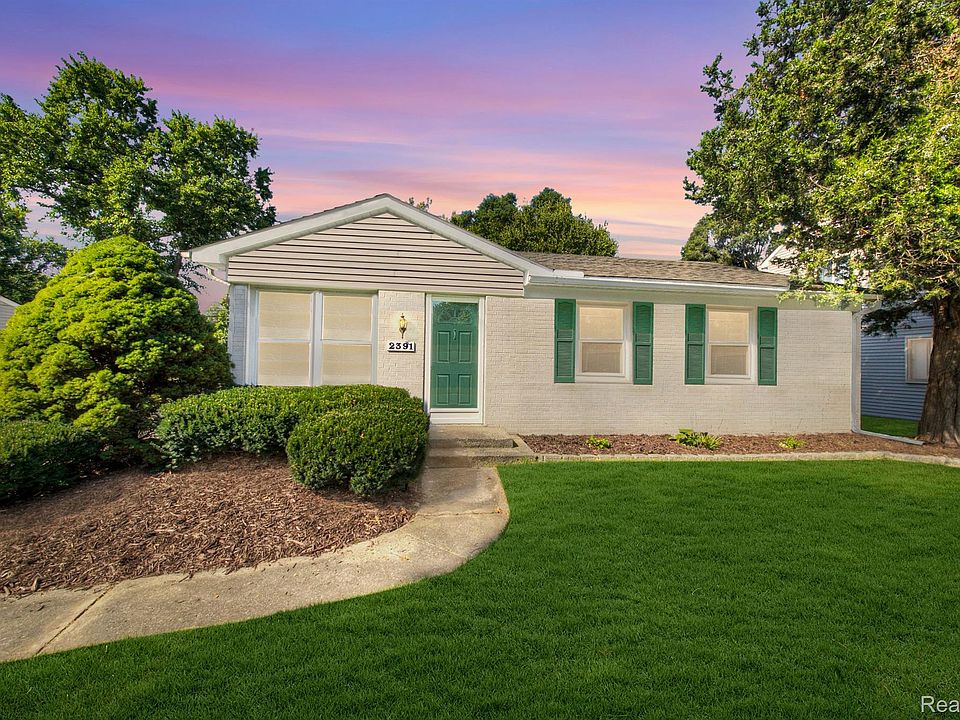 1st image of 2391 Georgeland Dr