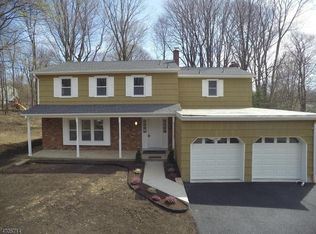 7 Summit Ave, Budd Lake, NJ 07828