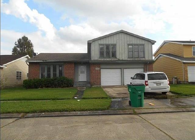 1st image of 3717 Red Cedar Ln