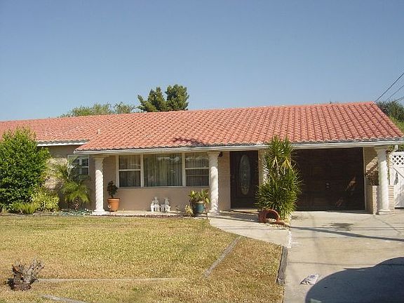 3rd image of 7816 Causeway Blvd S