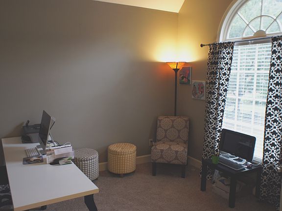 Living Rm or Office