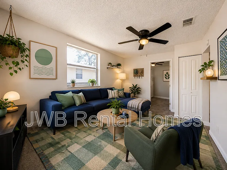 1530 21st St W #3 — Photo 12