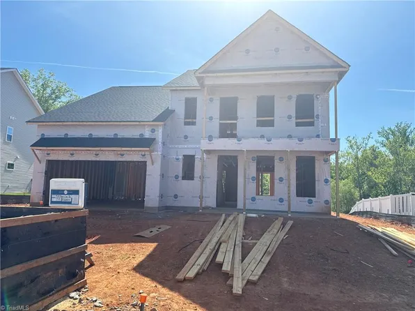 4520 Hanes Lake Dr, Winston Salem, NC 27106