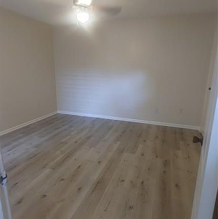 5th image of 10855 Meadowglen Ln APT 626