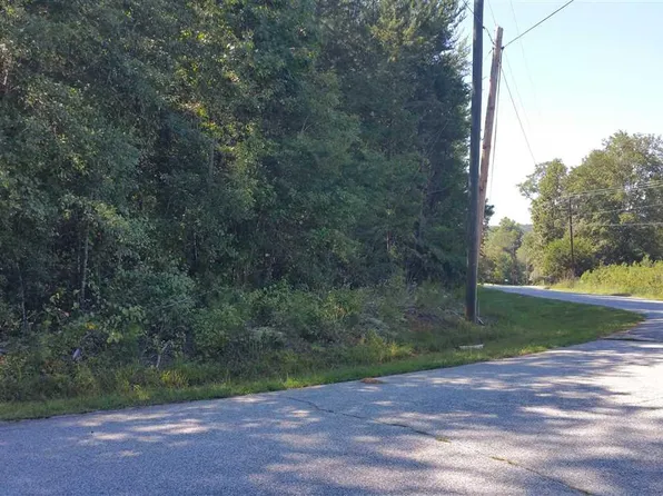1260 Camp Creek Rd, Taylors, SC 29687