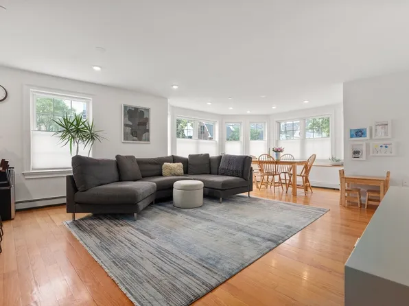 235 Bunker Hill St #235, Charlestown, MA 02129