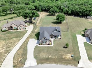 3224 N Cardinal Rd, Azle, TX 76020