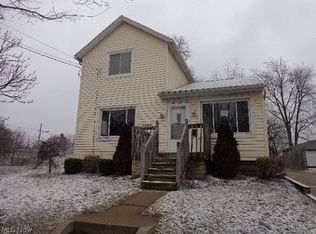 2205 18th St SW, Akron, OH 44314