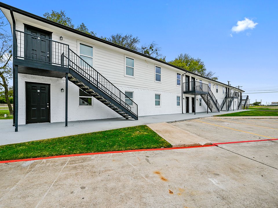 1st image of 653 N Henry Hynds Expy #23