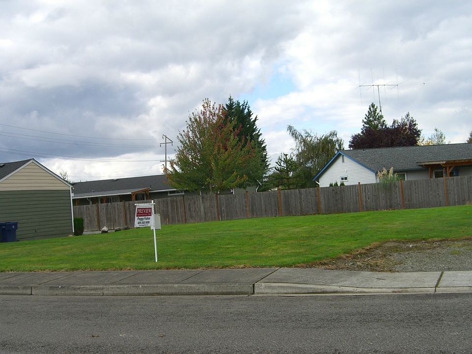 2nd image of 1117 S 21st Ct