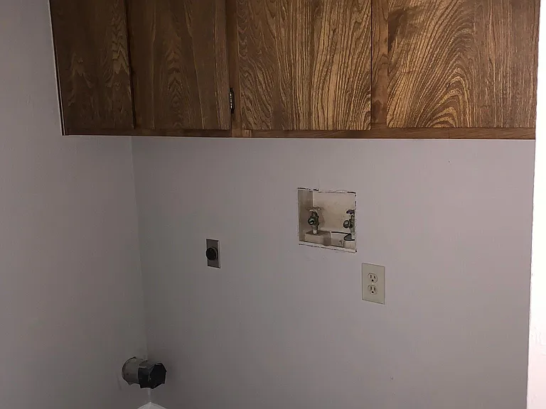3319 Gardenview Cir — Photo 5