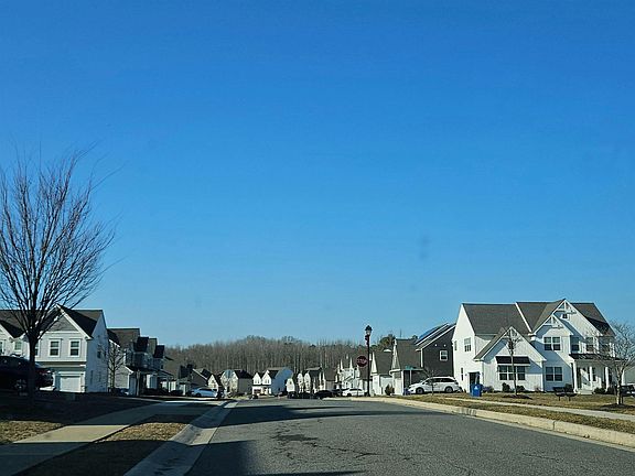 4th image of 175 Cool Springs Rd